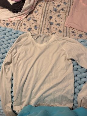 lululemon athletica Long Sleeve Lightweight Crew Top in White